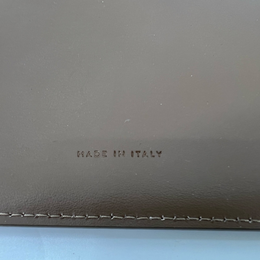 Everlane The Cactus Leather Sling‎ Bag - Picture 4 of 10